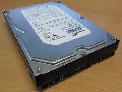 Seagate Barracuda 7200.10 ST3250820A HDD IDE ATA 250GB 3.5 Festplatte 8MB* F700