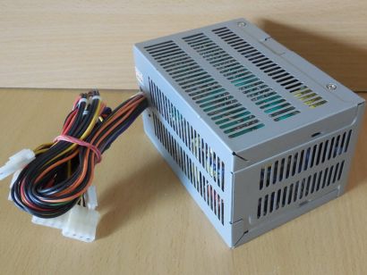 High Power SI-X145M3 Rev B1 145 Watt PC Netzteil ATX Molex Floppy 145W* nt1562 High Power SI-X145M3 Rev B1 145 Watt PC Netzteil ATX Molex Floppy 145W* nt1562