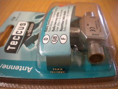 Teccus by Vivanco Radio 2 fach Zweifach Verteiler Koax Stecker 2x Kupplung* so85