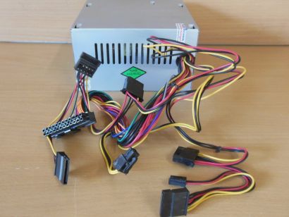 HM LPW2-23 400Watt ATX PC Computer Netzteil 20+4p P4 SATA Molex Floppy* nt1636