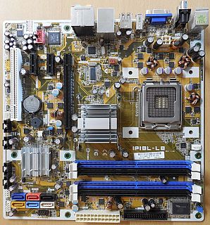 Asus IPIBL-LB Rev 1.01 HP Benicia 5189-1080 Mainboard Sockel 775 G33 VGA* m1111