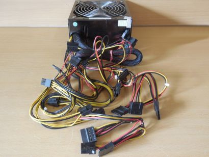 Rhombutech ATX780HM 780 Watt PC Computer Netzteil 20+4p 4/8p PCIe SATA* nt1744