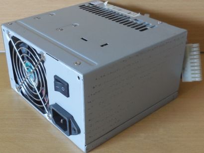 HEC HEC-300MR-PT 300 Watt ATX PC Computer Netzteil 20p 4p Molex Floppy* nt1746