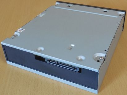 Pioneer DVR-221LBK Super Multi DVD RW DL Brenner SATA schwarz Labelflash* L634