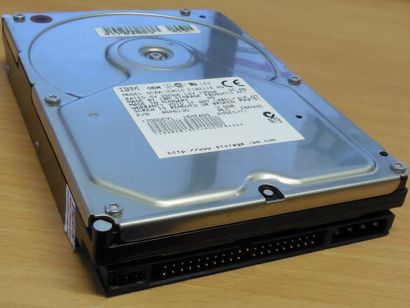 IBM DeskStar 4 DCAA-33610 HDD IDE ATA 3.6GB 3.5 Festplatte 5400rpm 96KB* F869