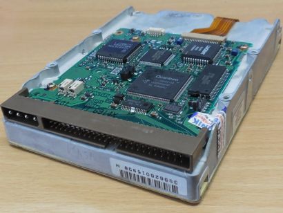 Quantum 2110SC TM21S011 HDD SCSI 2.1GB 3.5 Retro Festplatte 4500rpm 128KB* F874