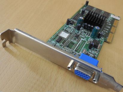 FSC Sapphire Radeon 7000 RV100 64MB 64-Bit DDR VGA Retro AGP Grafikkarte* g843