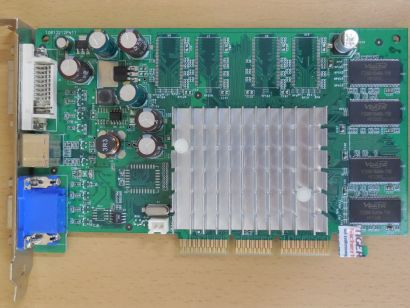 Club 3D CGN-348TVD-1 GeForce FX5200 128MB VGA TVO DVI-I AGP 8X Grafikkarte* g844