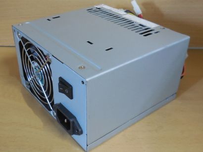 HEC HEC-300LR-PT 300 Watt Retro ATX PC Computer Netzteil P4 Molex Floppy* nt43
