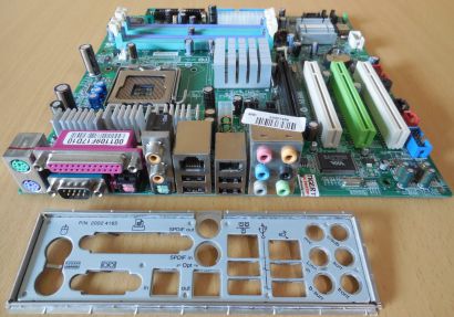 MSI MS-7091 Ver 1.2 Medion 8383XL Mainboard +Blende Sockel 775 PCIe DDR1* m170