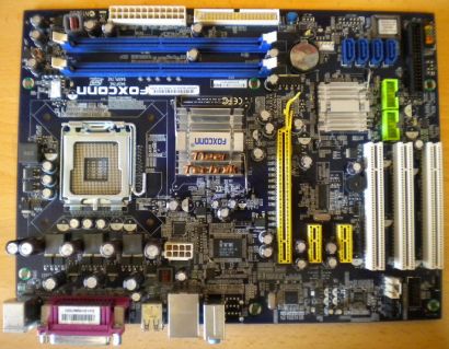 Foxconn PC 945PL7AE-KS2H Mainboard D45P7AE D45PL7AE Sockel 775* m181