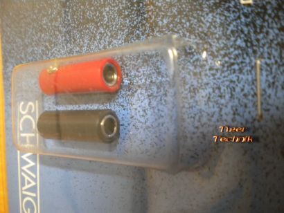 2 Stück Bananenkupplung Schwaiger BKU15 4mm 1x rot 1x schwarz* so306