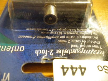 Schwaiger VT 6907 SAT Ausgangsverteiler 2 fach für Antennen-Verstärker* so444