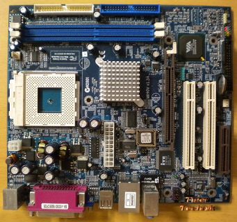 Shuttle MK40V v1.3A Mainboard + Blende Sockel A 462 AGP 8X VGA LAN Audio* m551