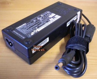 TOSHIBA PA3290E-3AC3 AC DC Adapter 19V 6.32A Netzteil* nt608