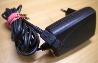 Sony Ericsson GSAC-MN1 C Adapter 5.1V 450mA Netzteil* nt767