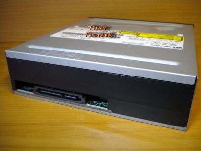 LG HL Data Storage GCC-H10N CD-RW DVD-ROM Combo Laufwerk SATA schwarz* L306