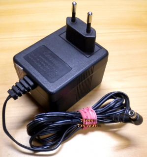 AMIGO AM-121200AV I.T.E. Power Supply 12V 1200mA 14.4VA Netzteil* nt812