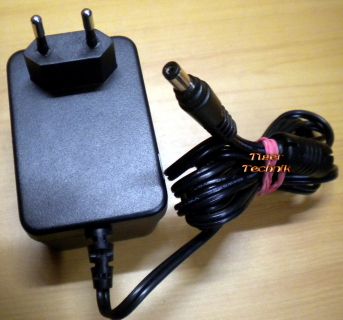 YHi YS-1012-T12 Power Adapter 12V 1A Netzteil* nt815