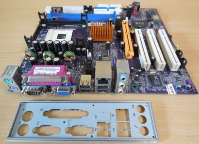 ECS Elitegroup SF2/661FX Rev1.1 Mainboard + Blende Sockel 478 VGA LAN DDR* m204