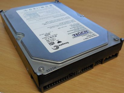 Seagate Barracuda 7200.7 Plus ST3200021A HDD IDE ATA 200GB 3.5 Festplatte 2M*F79