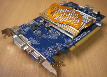 Gigabyte GV-NX66256DP GeForce 6600 PCI-E Grafikkarte 256MB VGA DVI TV-Out* g242