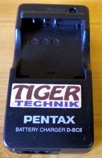 PENTAX D-BC8 4.2V DC 630mA Battery Charger* nt624