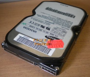 Samsung VG34323A Festplatte HDD PATA 4.32 GB f104