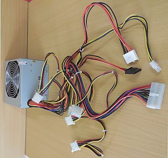 FSP Fortron Source FSP350-60PN (PF) 350Watt Computer ATX PC Netzteil SATA* nt363