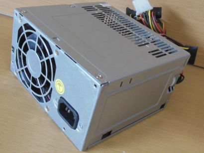 Delta Electronics DPS-250AB-22 D 250 Watt ATX PC Computer Netzteil SATA* nt102