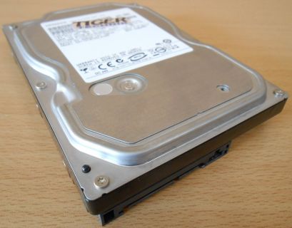 Hitachi Deskstar 7K1000.B HDT721016SLA380 HDD SATA II 160GB 3.5 Festplatte* F623