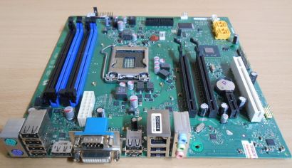 Fujitsu D3061-A13 GS2 Mainboard Sockel 1155 Intel Q65 Esprimo P700 DDR3* m769