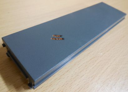 Chieftec Laufwerkplatz Abdeckung Gehäuseblende Grau 2FC-601A-CMXX-X* pz394