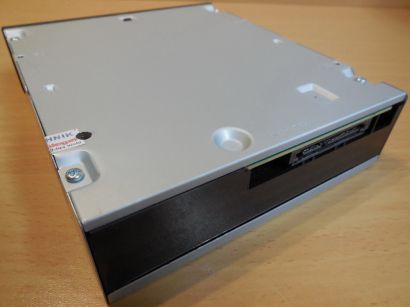 LG HL Data Storage GH24NSC0 Super Multi DVD-RW Brenner SATA schwarz M Disc* L391
