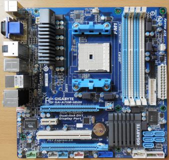 Gigabyte GA-A75M-UD2H Rev1.0 Mainboard+Blende AMD Sockel FM1 DDR3 USB3.0* m816