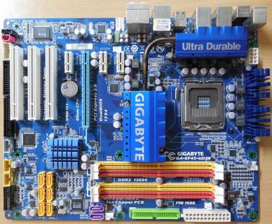 Gigabyte GA-EP45-UD3R Rev1.0 Mainboard +Blende So775 P45 FSB1600 DDR2 PCIe*m858