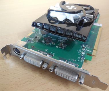 Club 3D GeForce 9600 GT CGNX-G962DDF 512MB GDDR3 2x DVI S-Video PCIe 2.0* g373