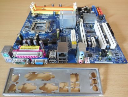 ASRock 4Core1600-GLAN M Rev1.02 Mainboard +Blende Intel G31 Sockel 775 DDR2*m899