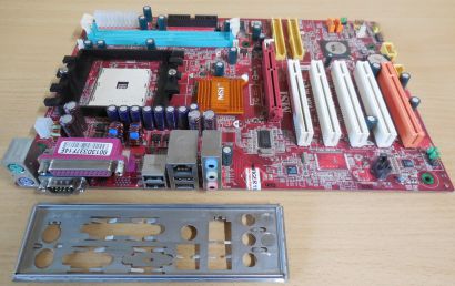 MSI K8M Neo-V MS-7032 Ver1 Mainboard +Blende Sockel 754 AGP 8X SATA DDR IDE*m902