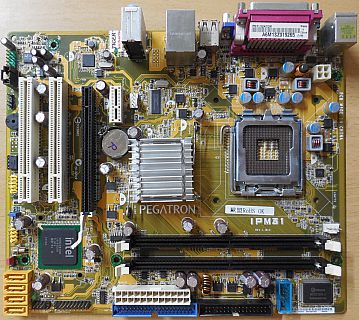 Pegatron IPM31 Rev 1.01G Mainboard +Blende Sockel 775 DDR2 PCIe GbE LAN VGA*m911