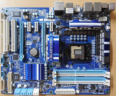 Gigabyte GA-P55A-UD4 Rev1.0 Mainboard +Blende Sockel 1156 8xSATA DDR3 PCIe* m917