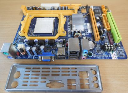 Biostar MCP6PB M2+ Ver 6.3 Mainboard +Blende Sockel AM2+ AM2 VGA DDR2 LAN* m931