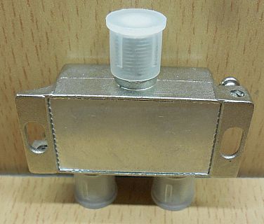 Schwaiger VTF 7842 SAT Verteiler 2 fach 1x In 2x Out Frequenzen 5-2250MHz* so868