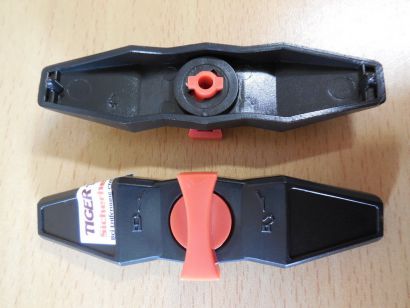 Sharkoon Gehäuse VG4-W Rot 2xWerkzeuglose Klammer für Laufwerke 5,25 Clip* pz609