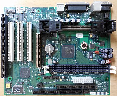 FSC D1115-F10 GS 2 Mainboard +Blende ISA Slot 1 Intel 440BX AGP PCI SDRAM* m947