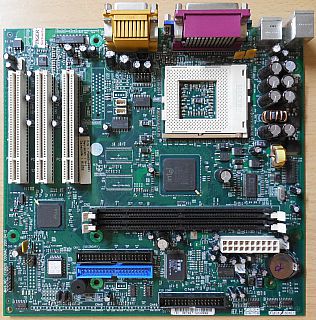 HP Vectra XE310 Mainboard Sockel 370 P5865-60001 H-1 119920 Cognac 20010412*m974