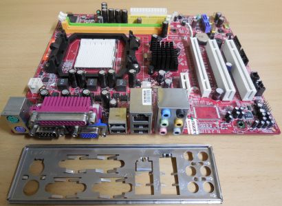 MSI K9N6PGM2-V Mainboard +Blende MS-7309 Ver 1.3 AMD Sockel AM2+ AM2 VGA* m978