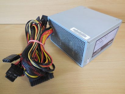 Antec EARTHWATTS EA-430D 430Watt PC Netzteil 20+4pin 4pin SATA Molex FDD* nt1522