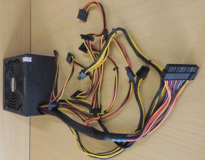 ARLT GPM400V 400 Watt Netzteil ATX PCIe SATA Molex 400W PC Computer 14cm* nt1542