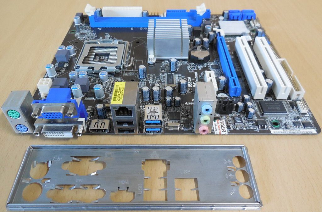 ASRock G41MH/USB3 Rev 2.01 Mainboard +Blende Intel G41 Sockel 775 ...